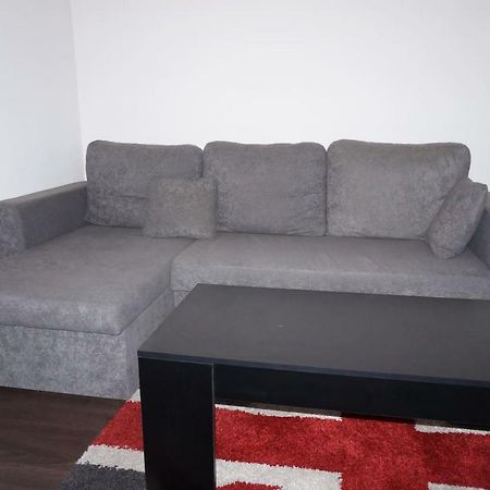 Apartmán F1 De 36M2 Avec Terrasse Et Parking Privatif. La Roquette-sur-Siagne Exteriér fotografie